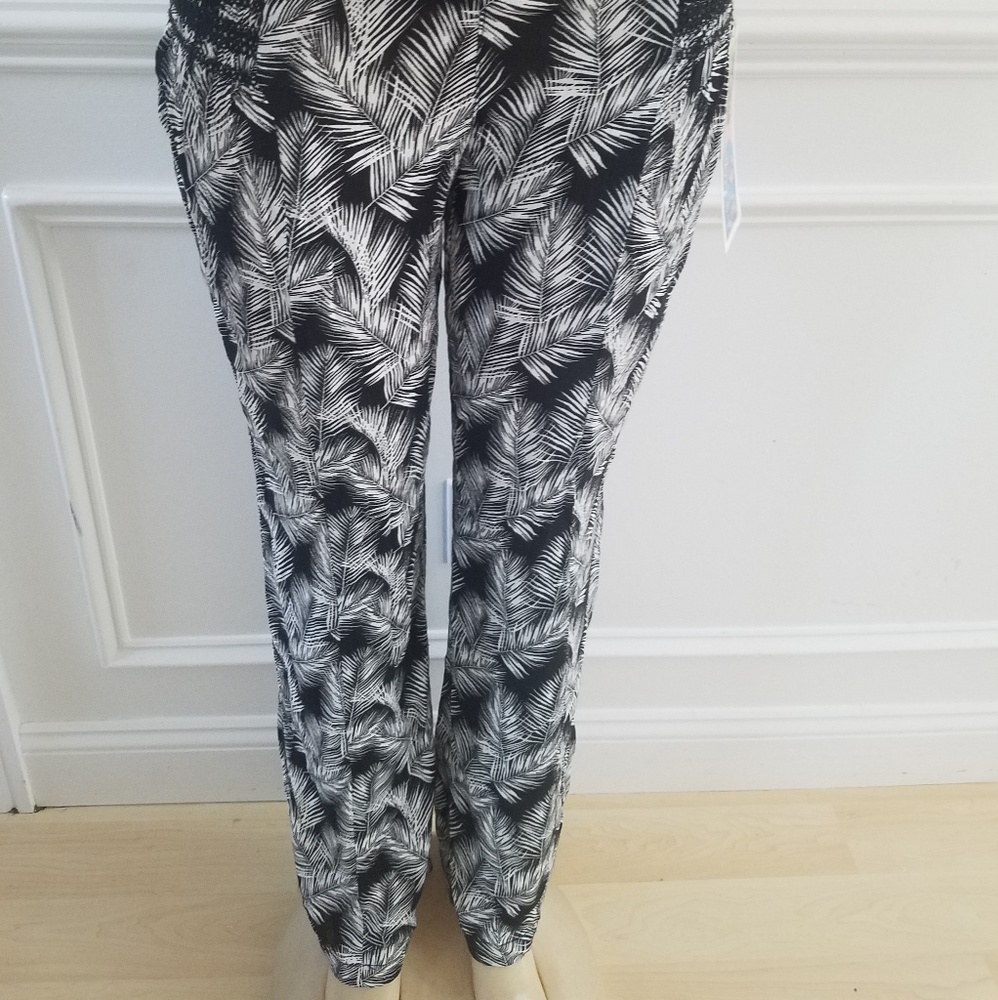 Straight leg pants - Picture 7 of 8